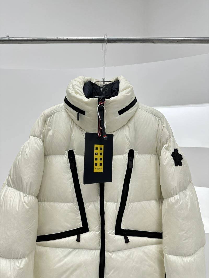 FlexibleFit Moncler Down Jackets 144888