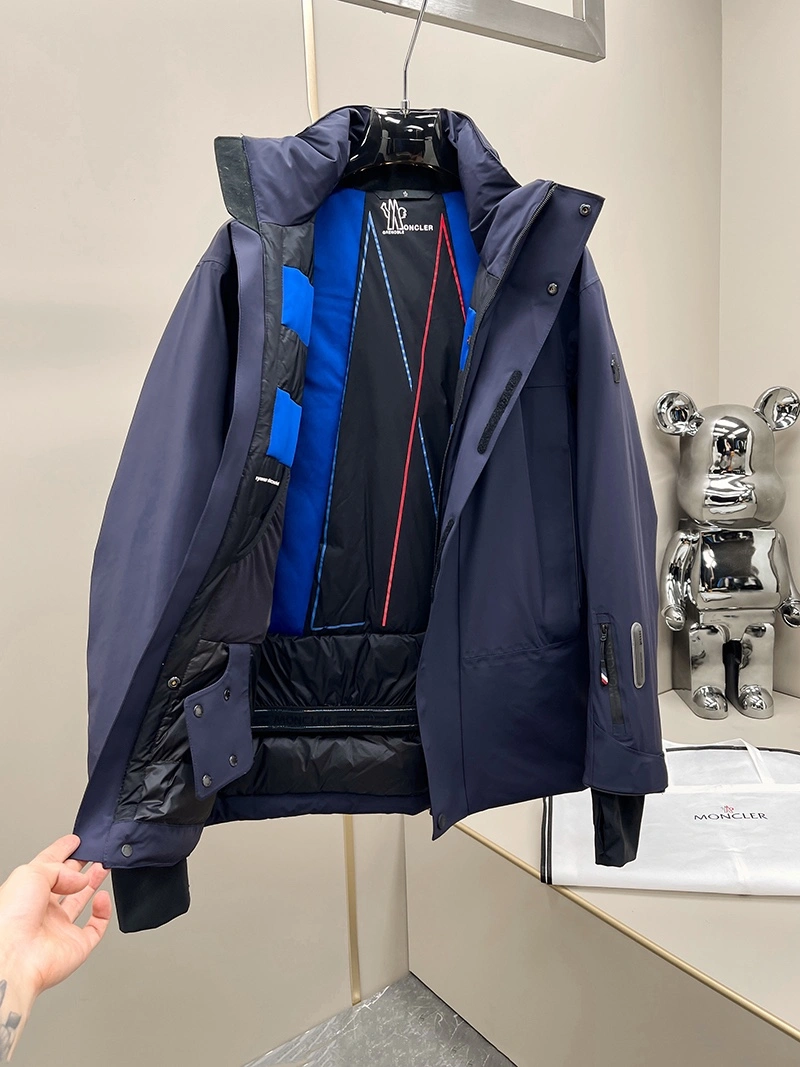 Moncler Down Jackets Lightweight 144885