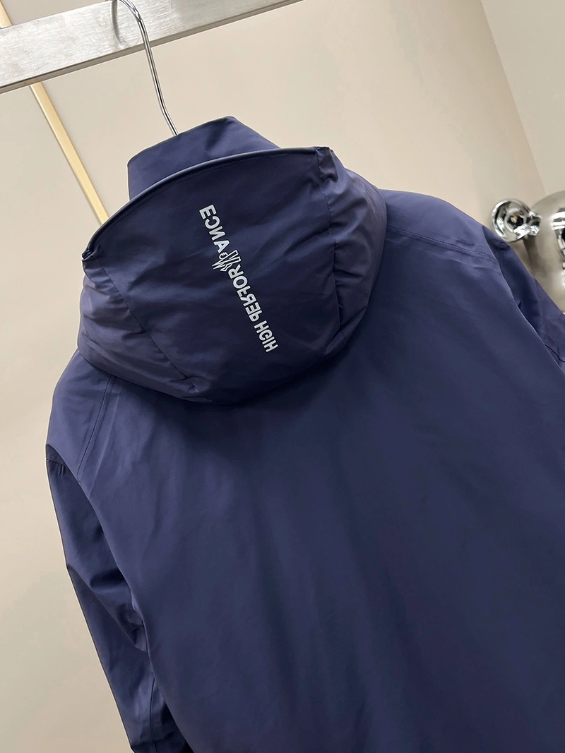 Moncler Down Jackets Lightweight 144885