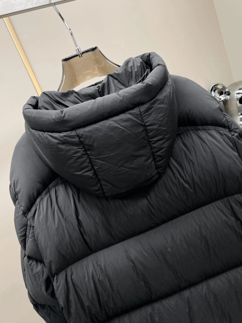 DailyWear Moncler Down Jackets 144882
