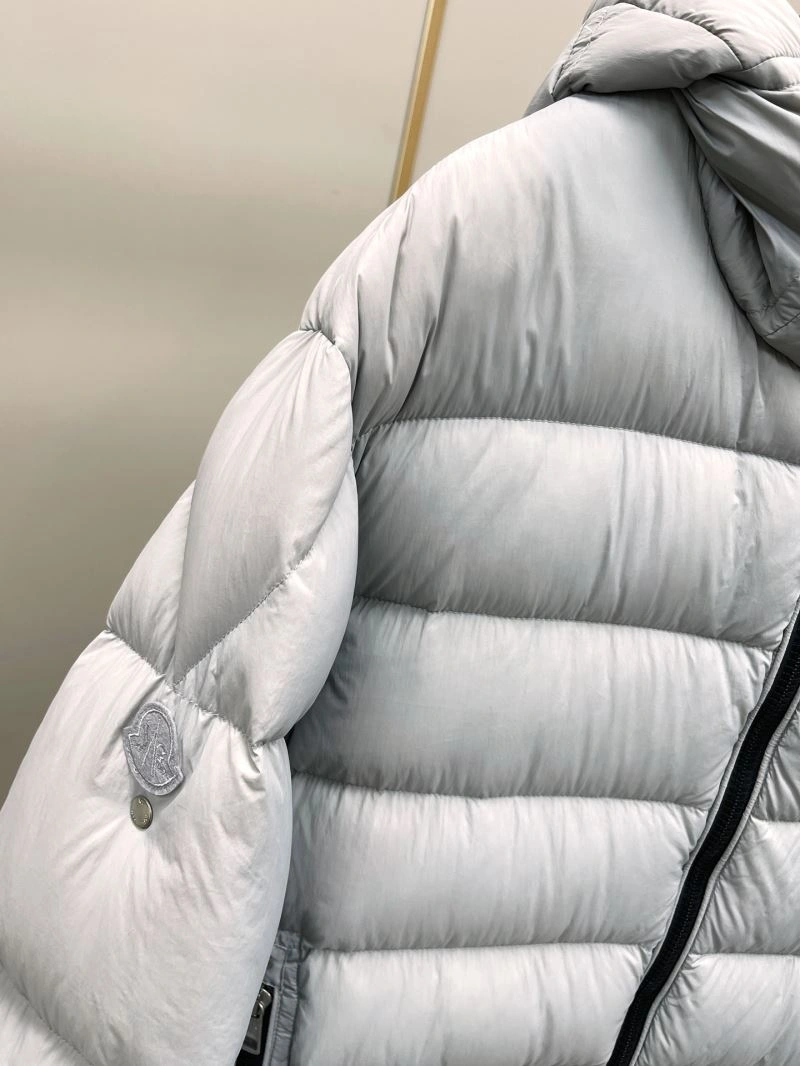 Casual Moncler Down Jackets 144881