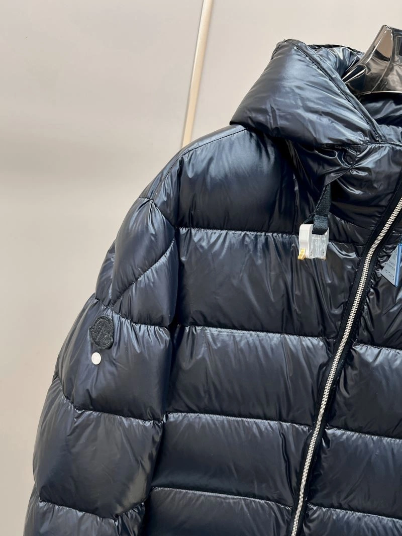 Moncler Down Jackets Elegant 144878
