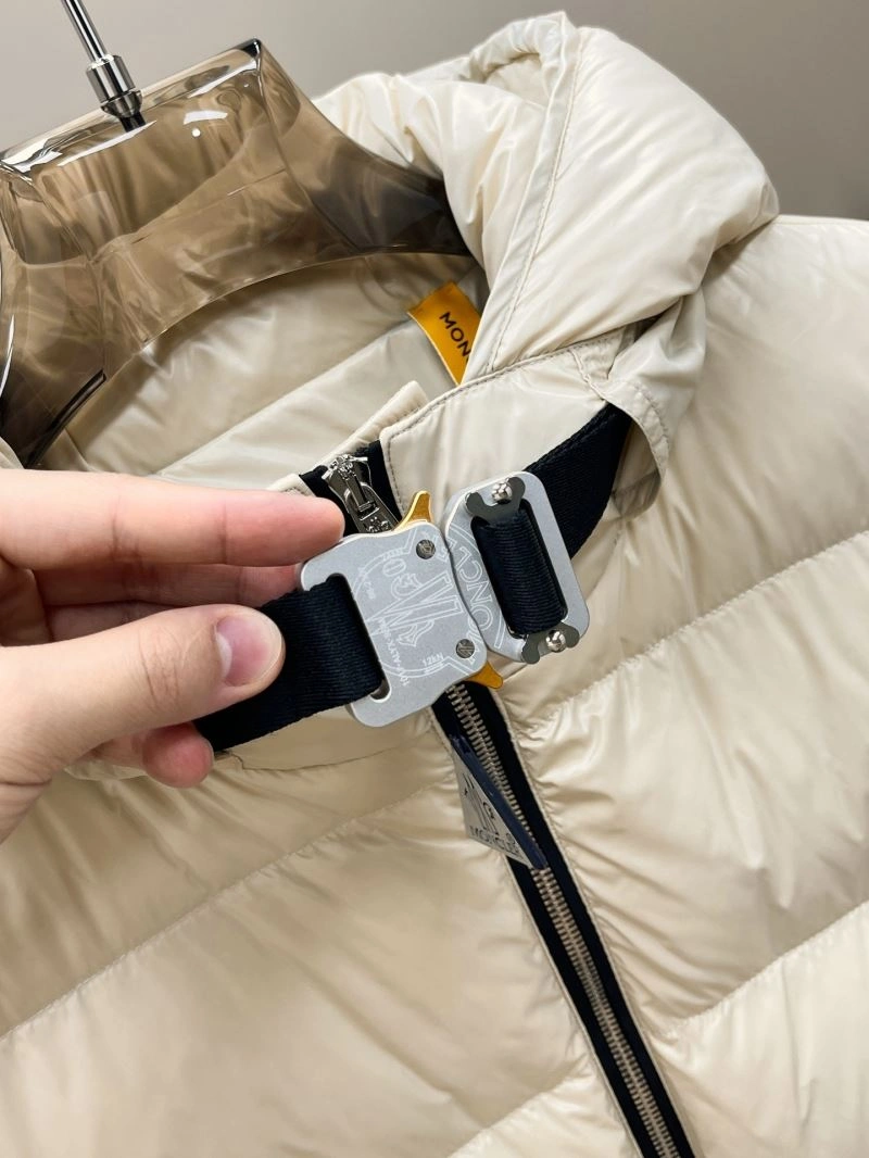 Moncler Down Jackets GoAnywhere 144871