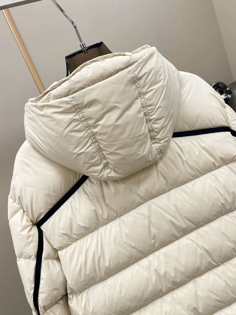 Moncler Down Jackets GoAnywhere 144871