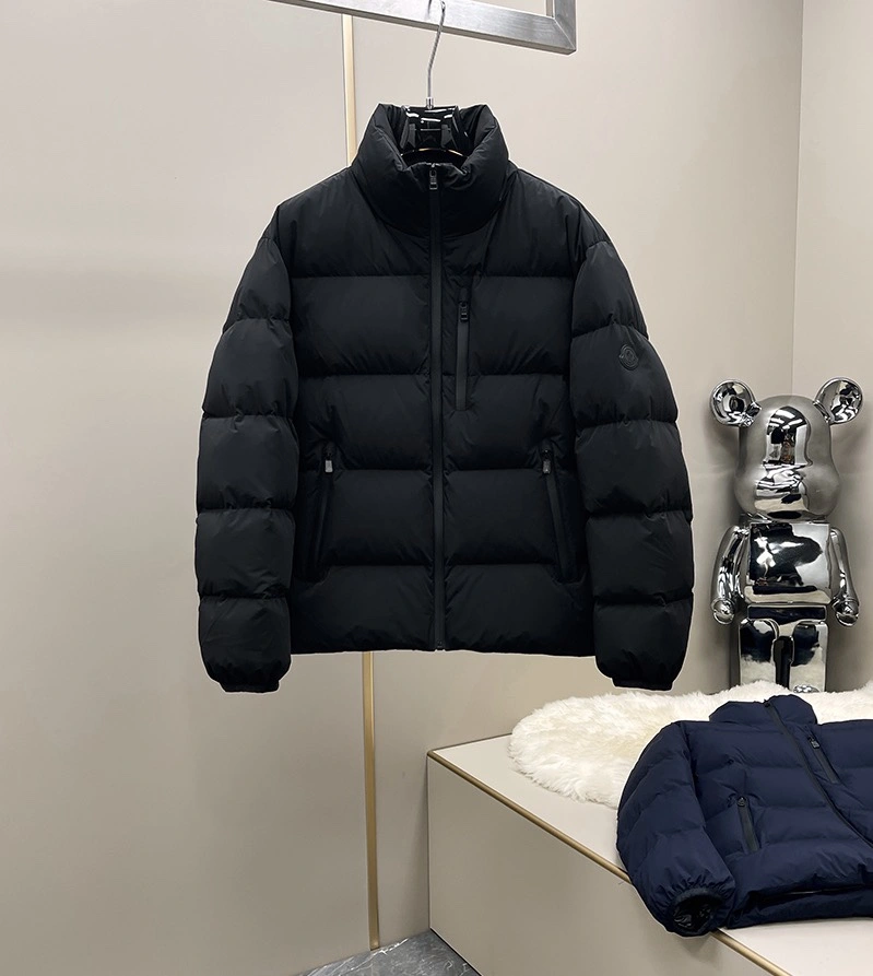 Moncler Down Jackets Sophisticated 144884