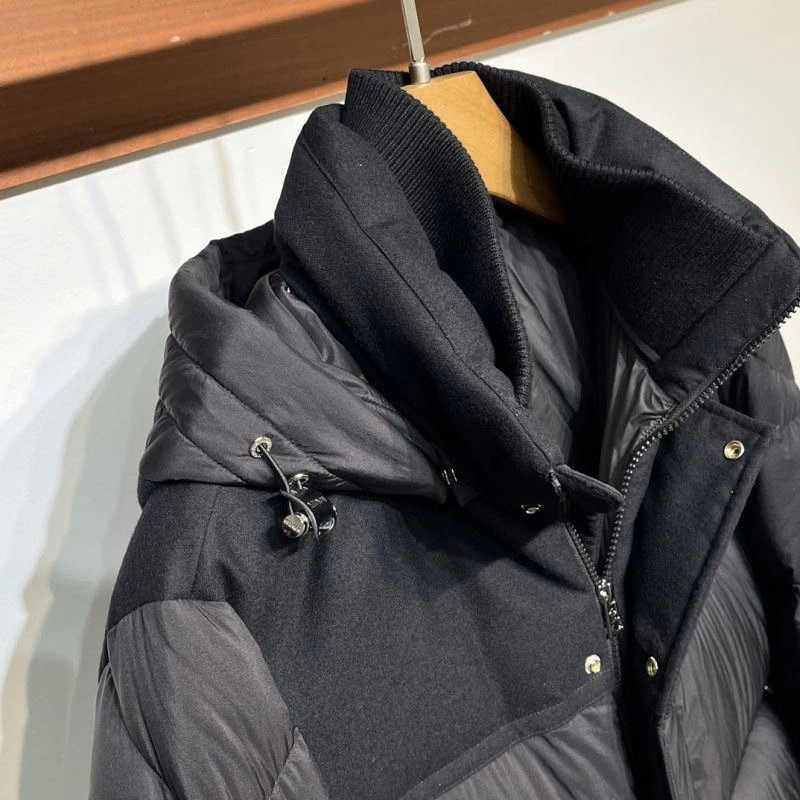 Moncler Down Jackets Sleek 144869
