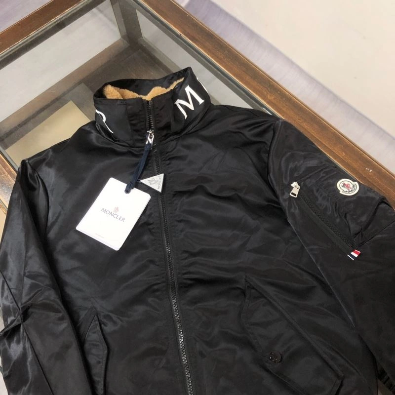 Moncler Down Jackets Comfortable 144861