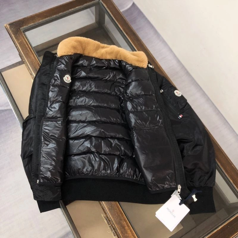 Moncler Down Jackets Comfortable 144861