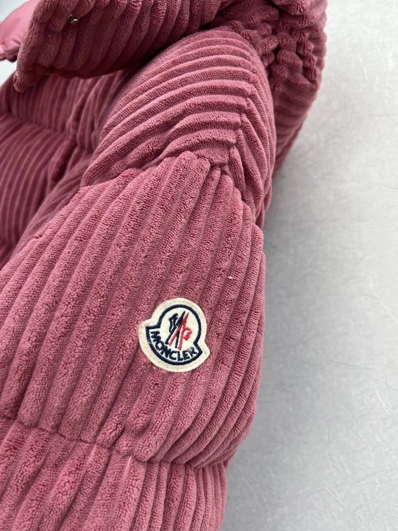 Moncler Down Jackets Comfortable 144858