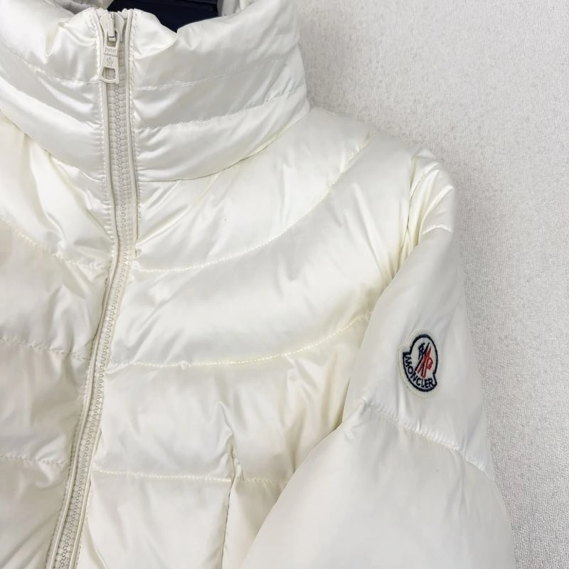 FashionForward Moncler Down Jackets 144859