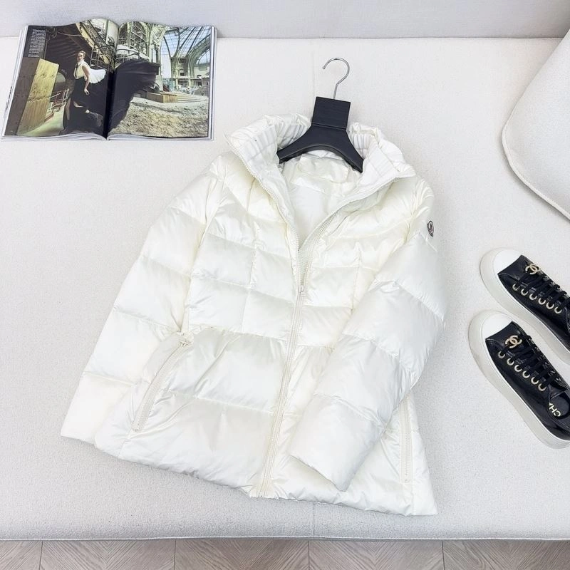 FashionForward Moncler Down Jackets 144859