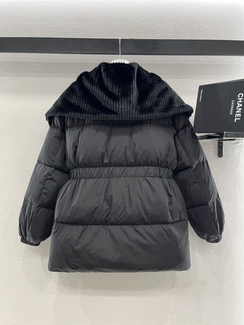 Moncler Down Jackets Minimalist 144875