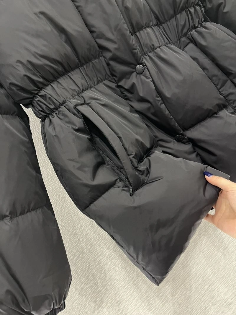 Moncler Down Jackets Minimalist 144875