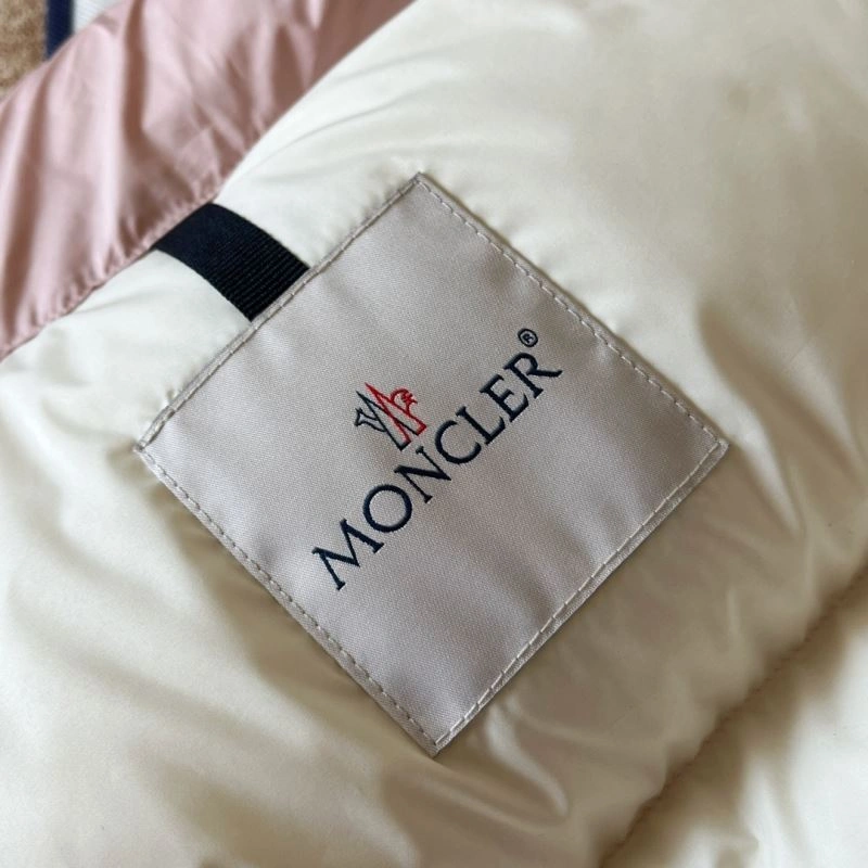 Moncler Down Jackets HighQuality 144877