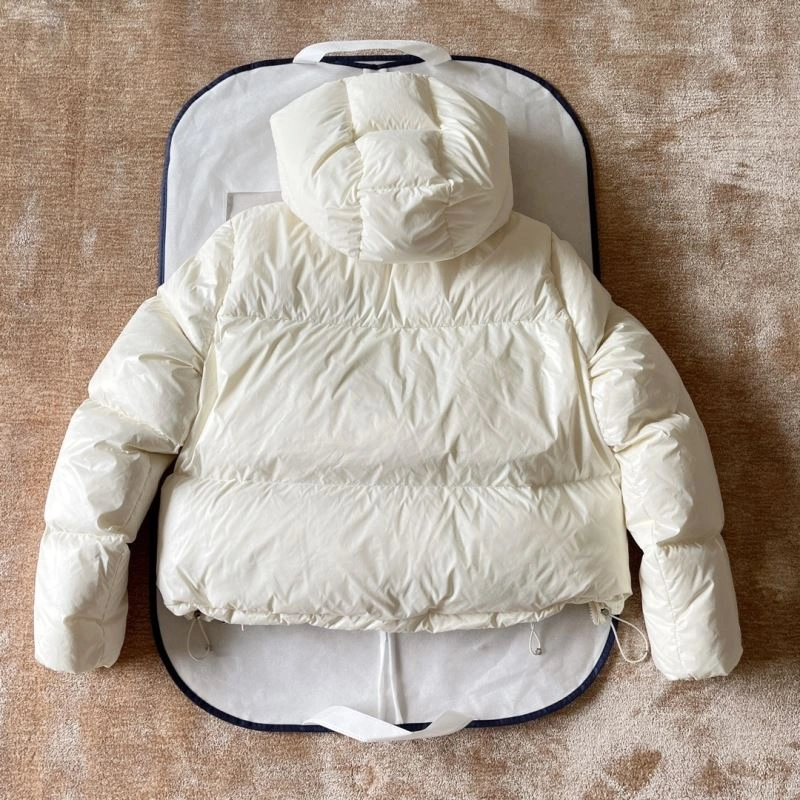 Moncler Down Jackets Colorful 144873