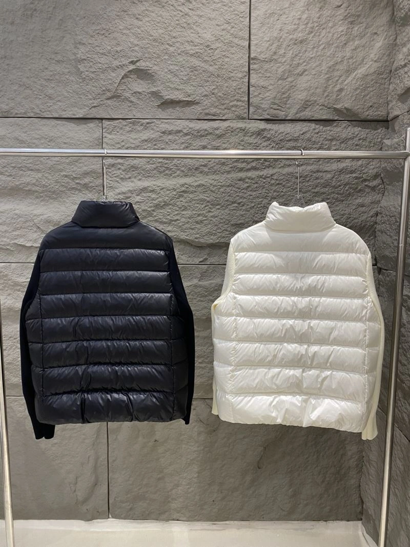 Moncler Down Jackets TravelReady 144880