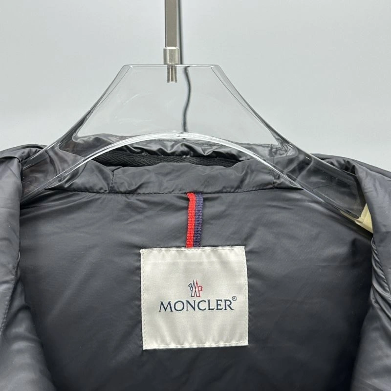 Compact Moncler Down Jackets 144872