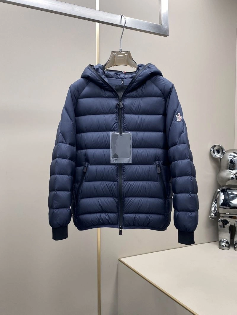 Moncler Down Jackets Sporty 144860
