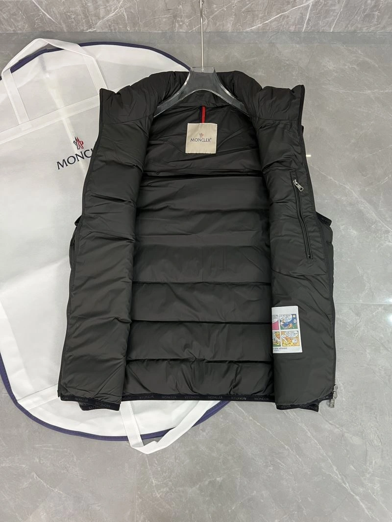 Versatile Moncler Down Jackets 144847