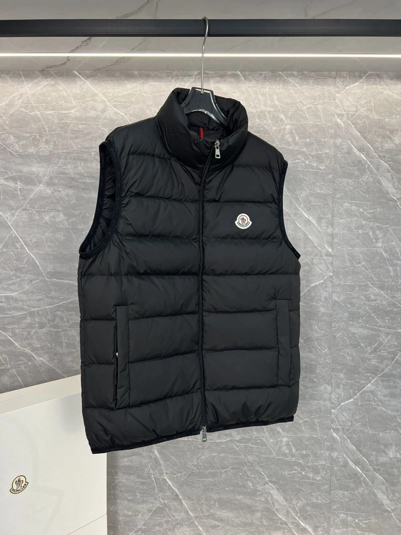 Moncler Down Jackets Practical 144845