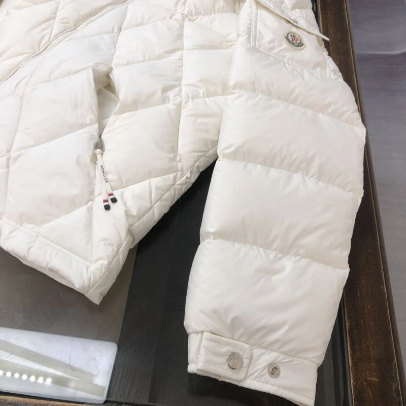 Neat Moncler Down Jackets 144843