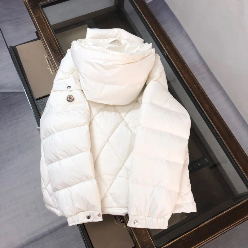 Neat Moncler Down Jackets 144843