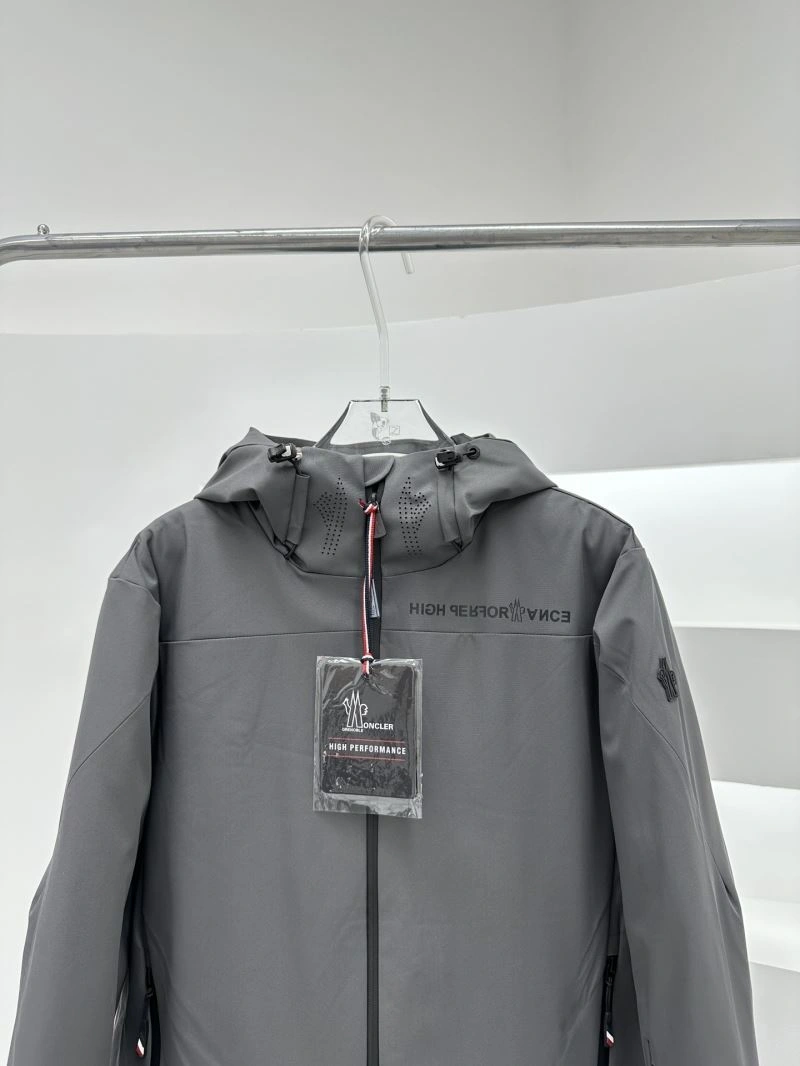 Moncler Down Jackets Functional 144840