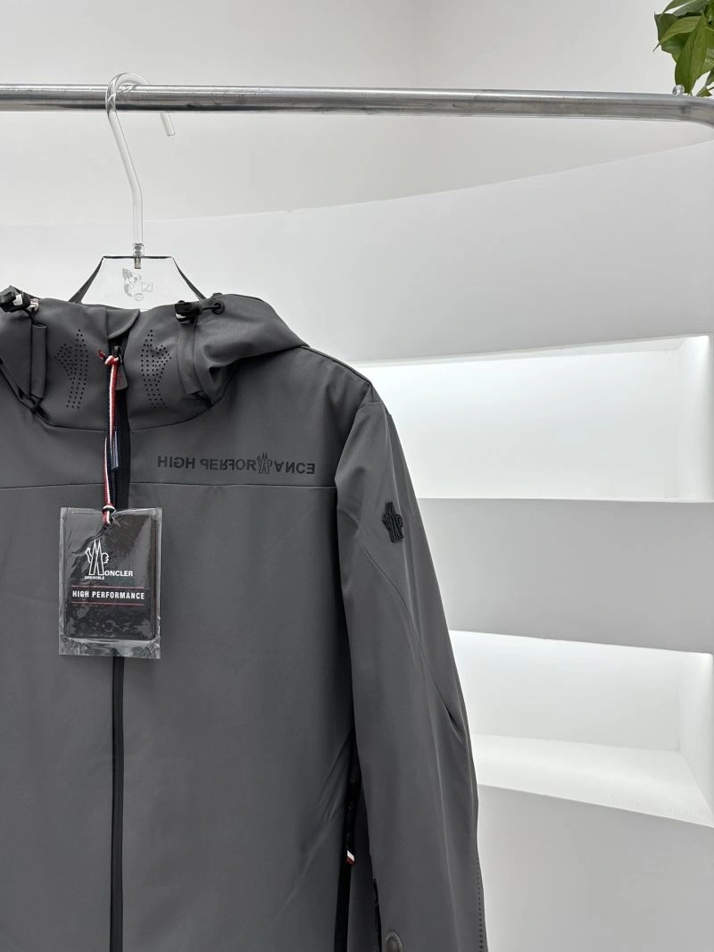 Moncler Down Jackets Functional 144840