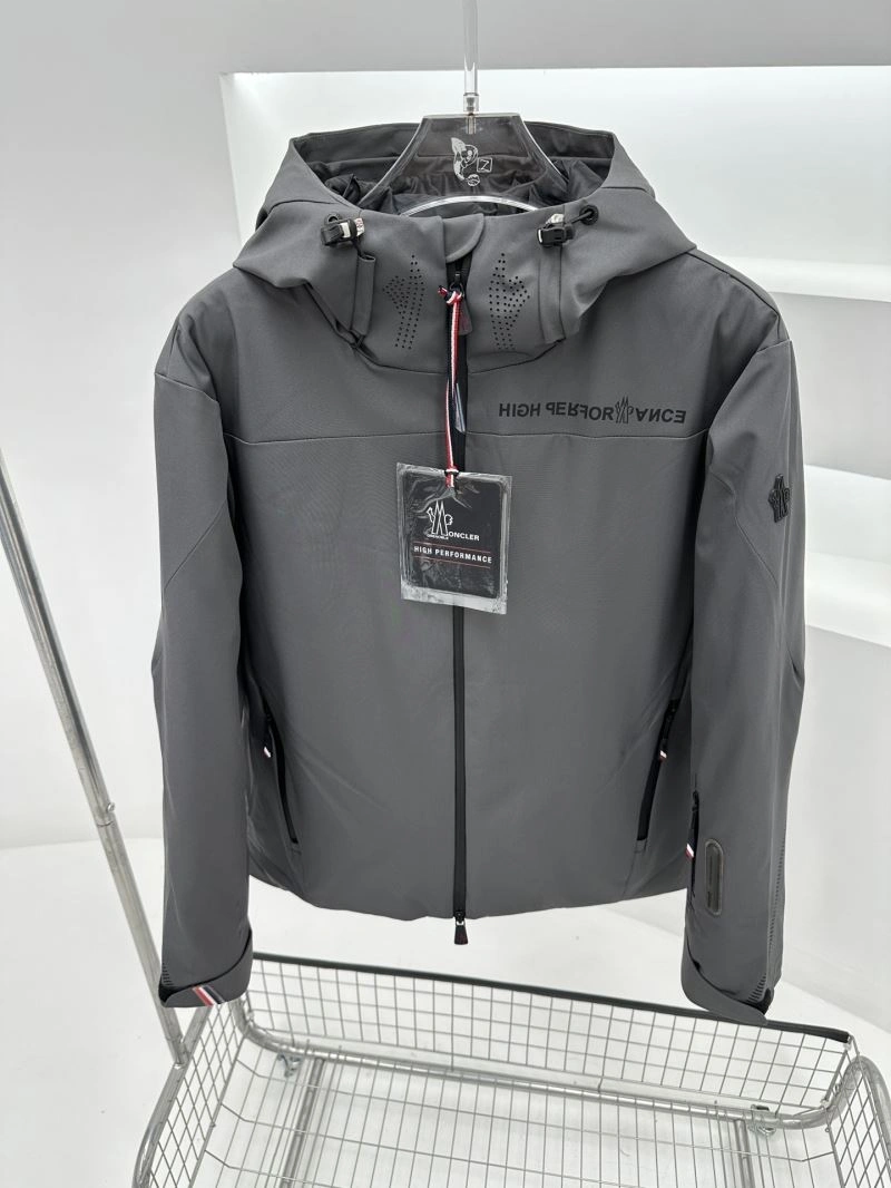 Moncler Down Jackets Functional 144840