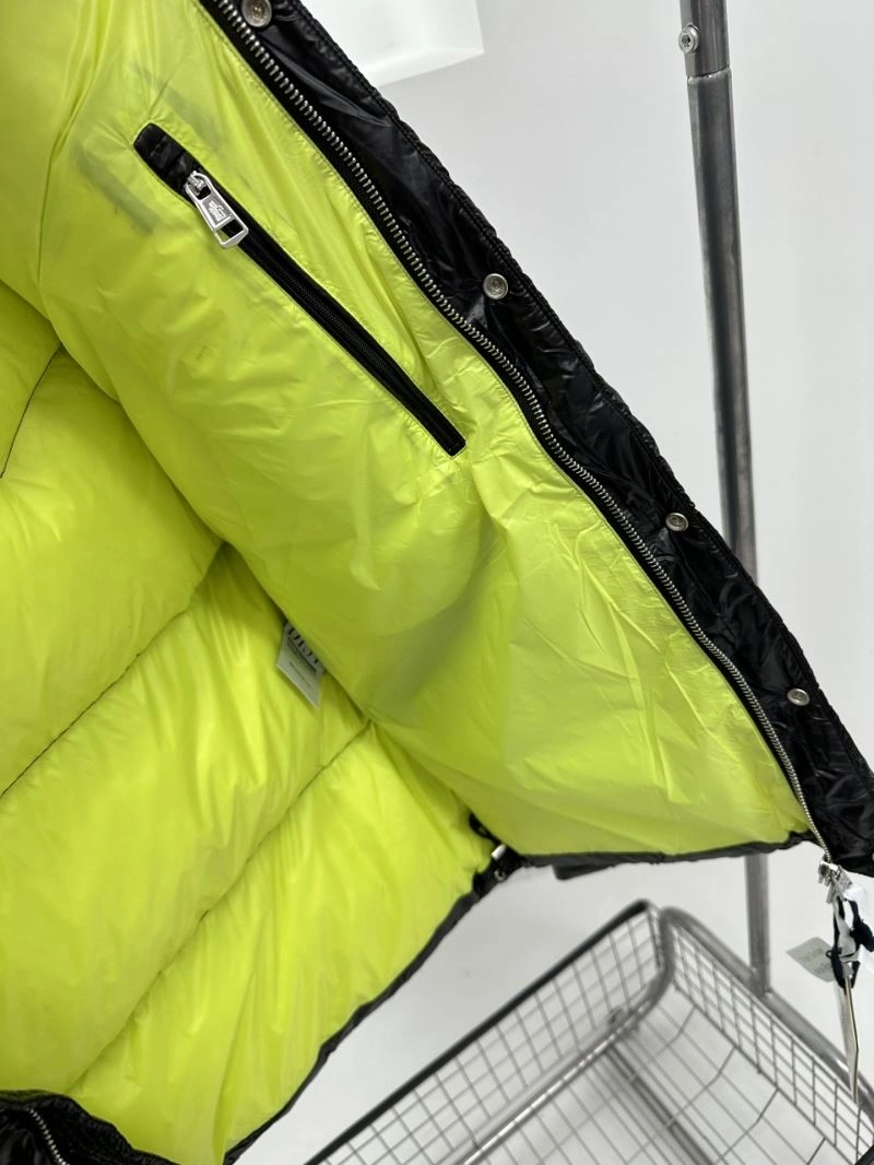 Moncler Down Jackets Original 144833