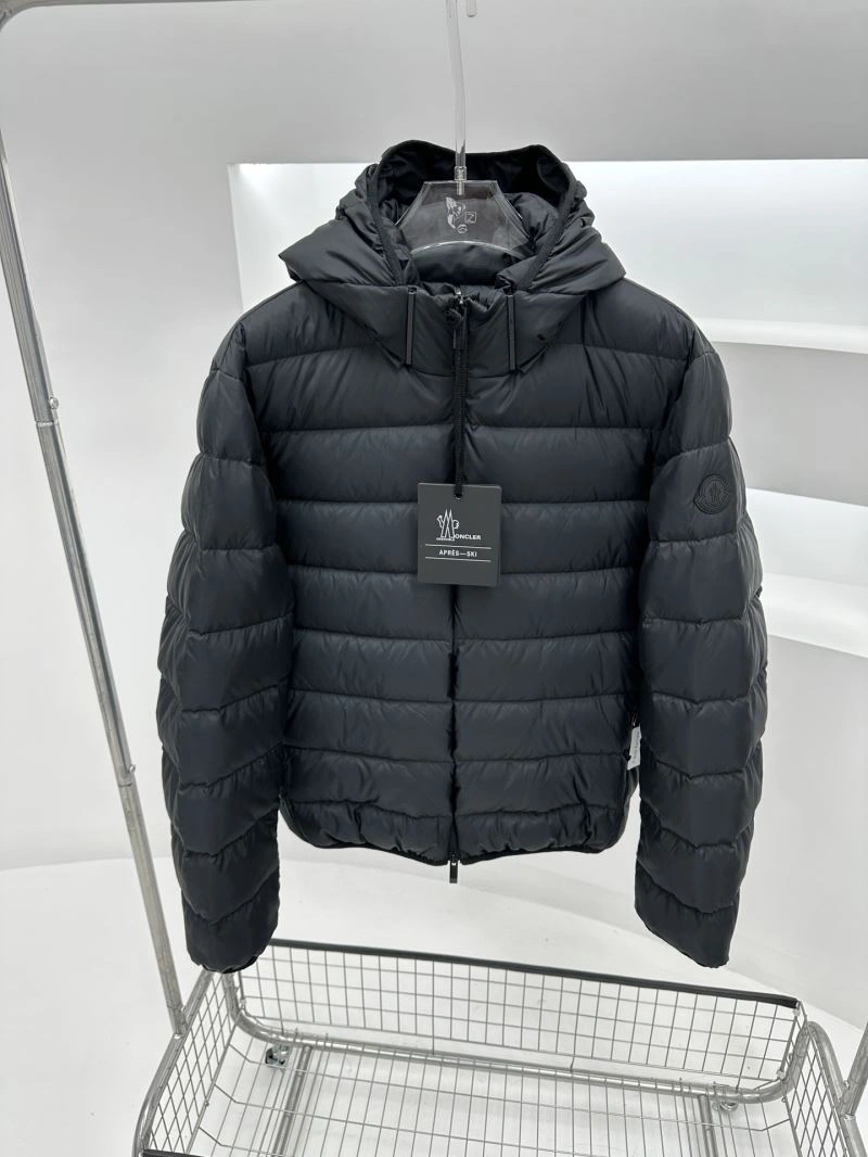 Sophisticated Moncler Down Jackets 144837