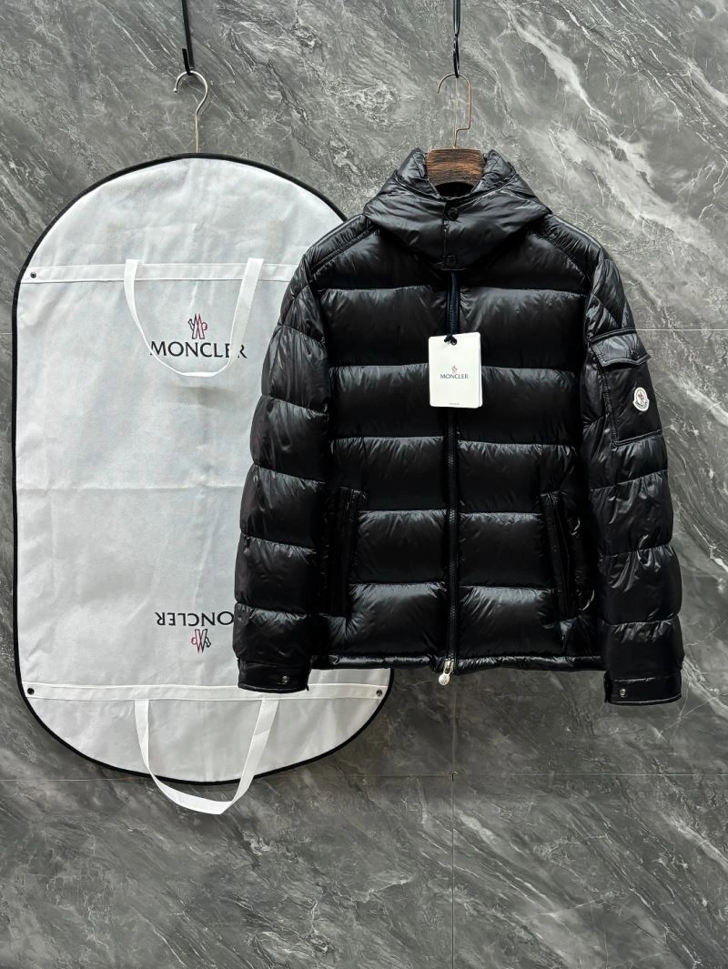 Stretchable Moncler Down Jackets 144835