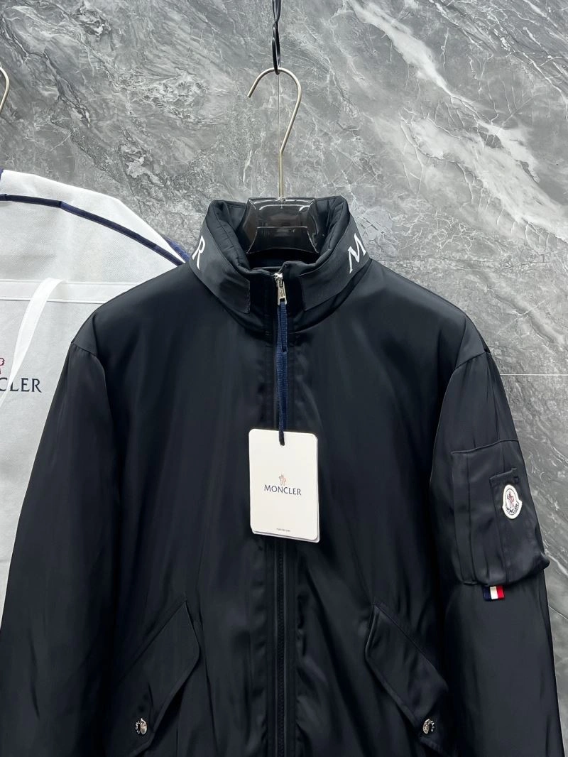 Moncler Down Jackets Durable 144816
