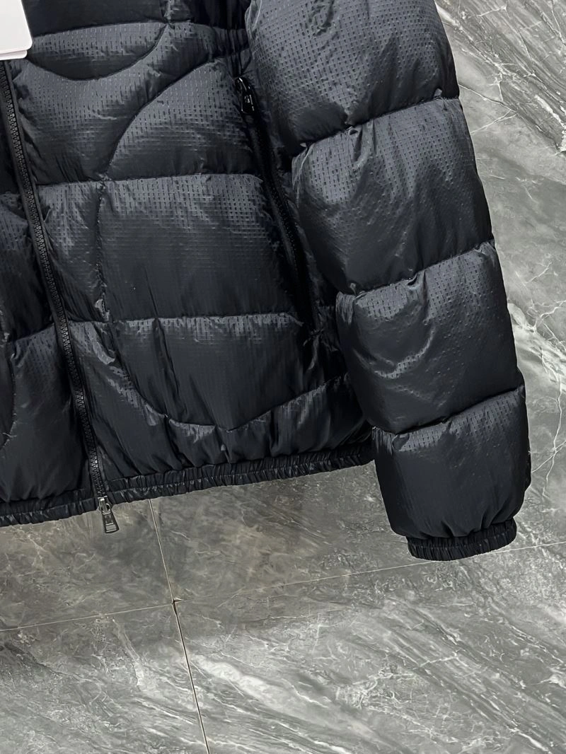 GoodFit Moncler Down Jackets 144821