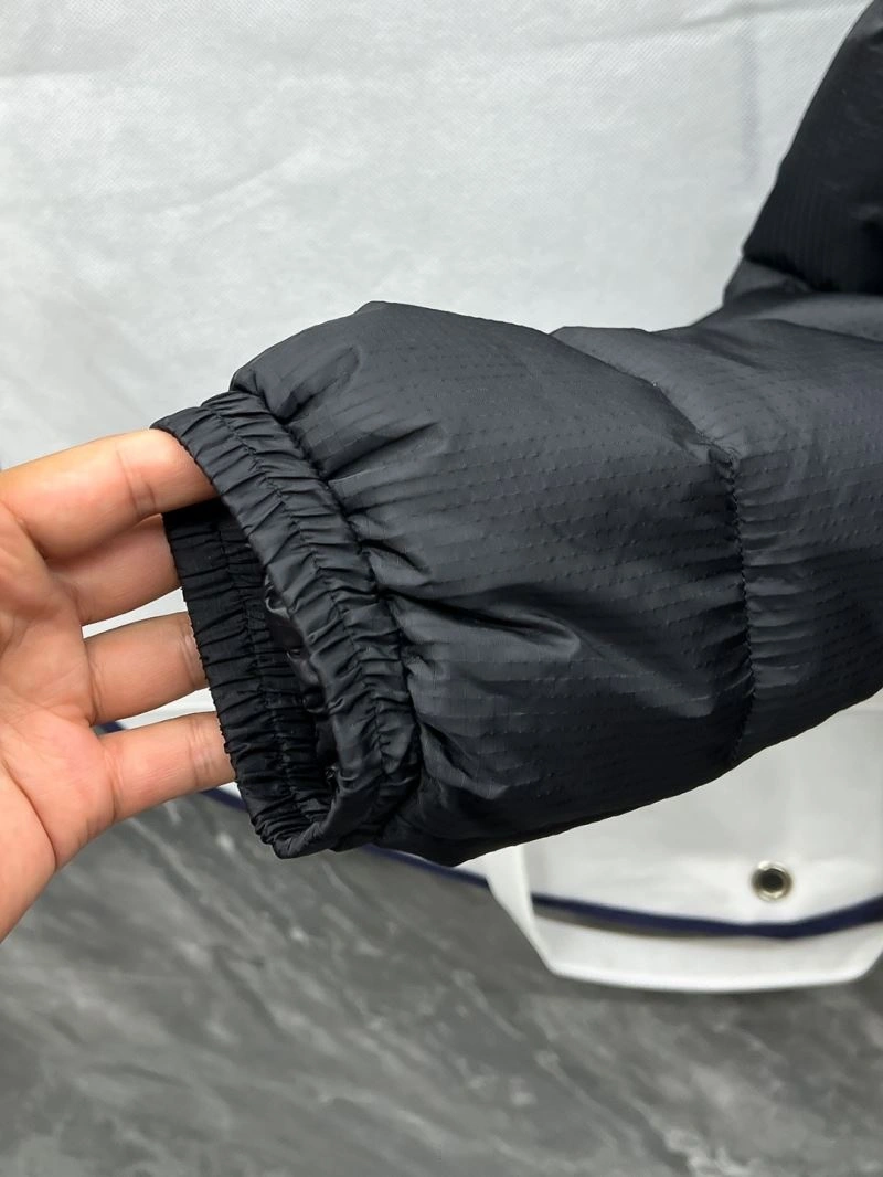 GoodFit Moncler Down Jackets 144821