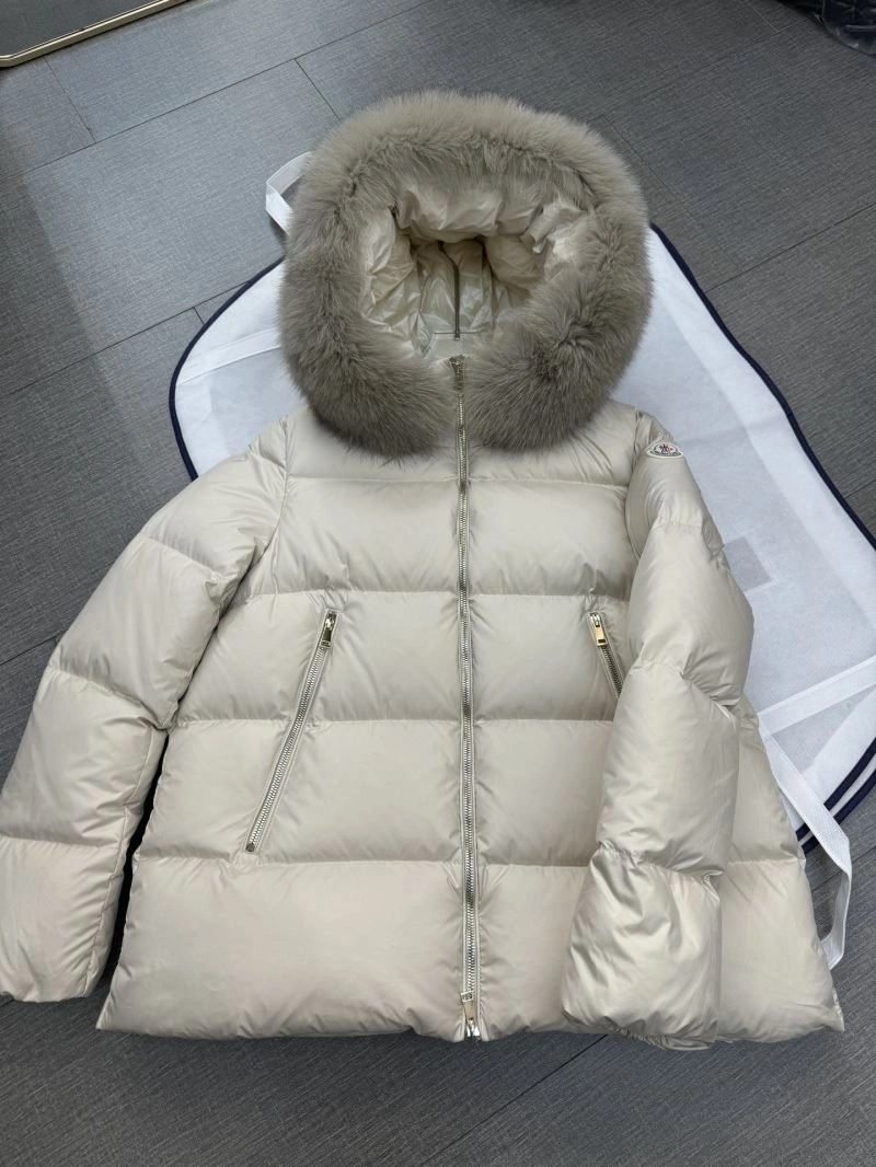 Moncler Down Jackets Efficient 139512