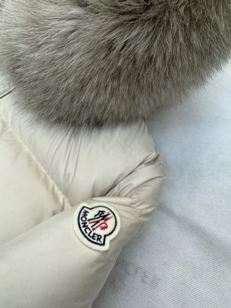 Moncler Down Jackets Efficient 139512