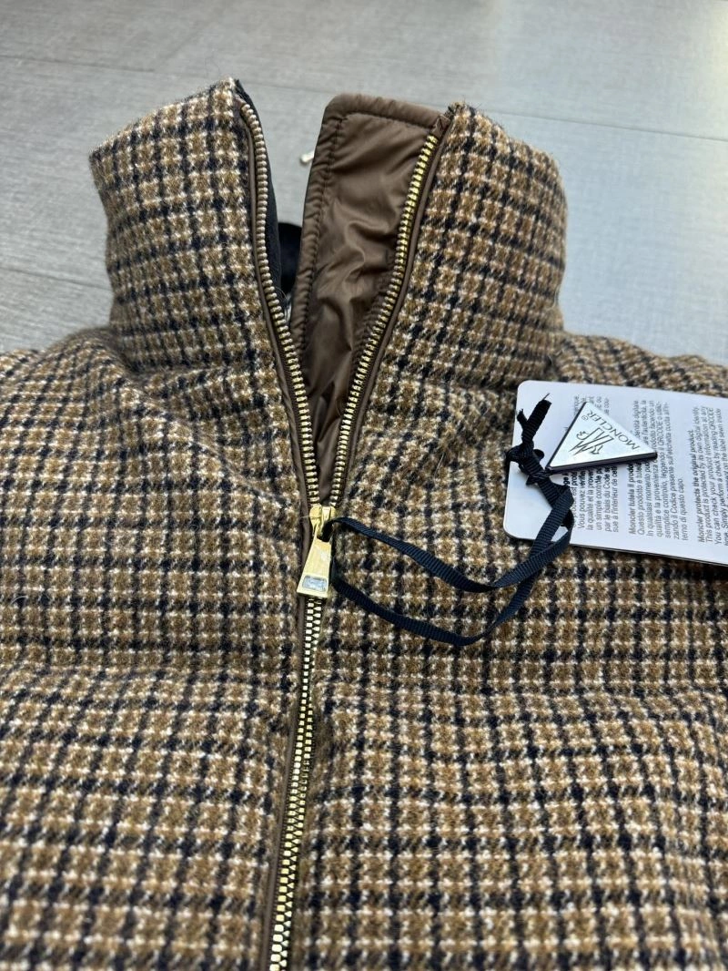 Stylish Moncler Down Jackets 144825