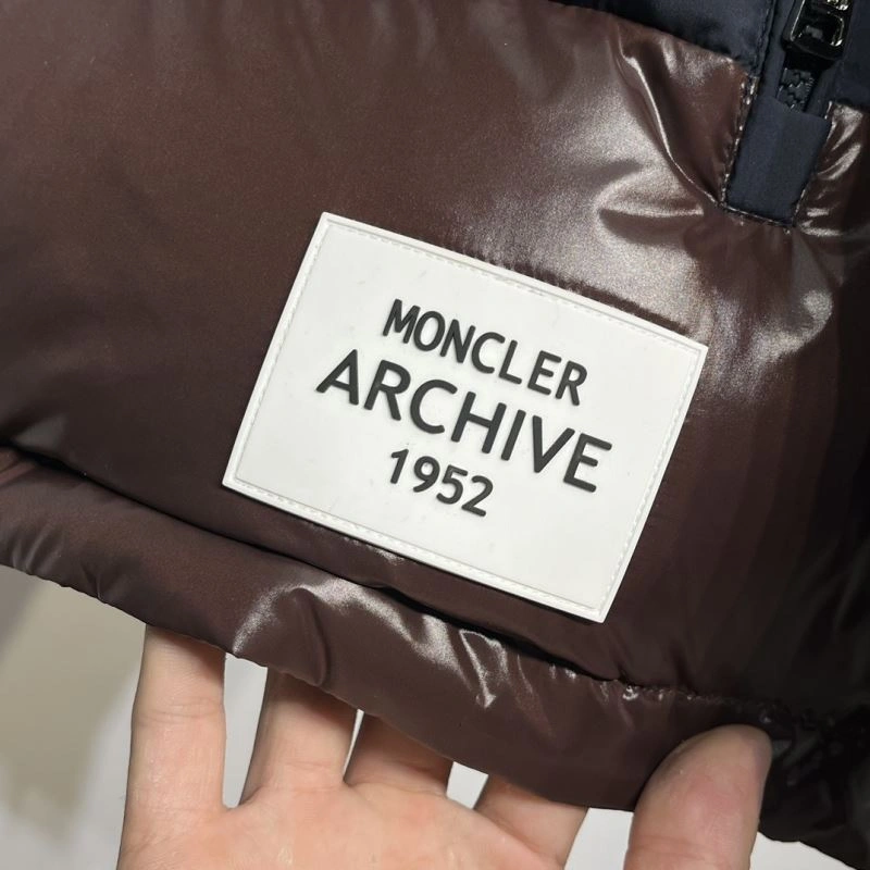 Seasonal Moncler Down Jackets 144839