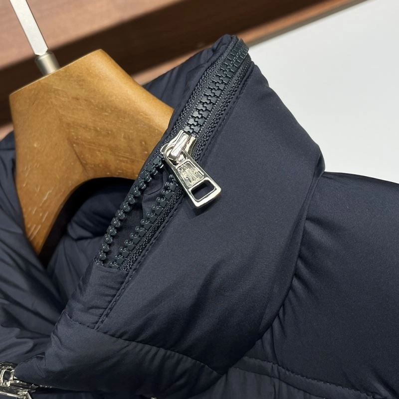 Seasonal Moncler Down Jackets 144839