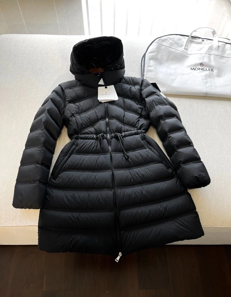 Moncler Down Jackets Classic 144815