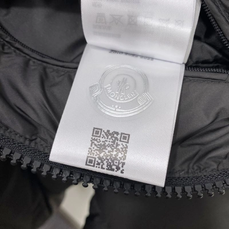 Classic Moncler Down Jackets 144824