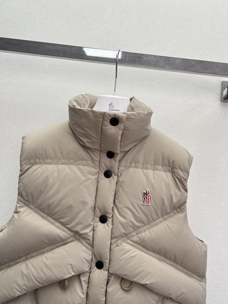 Moncler Down Jackets Soft 144809