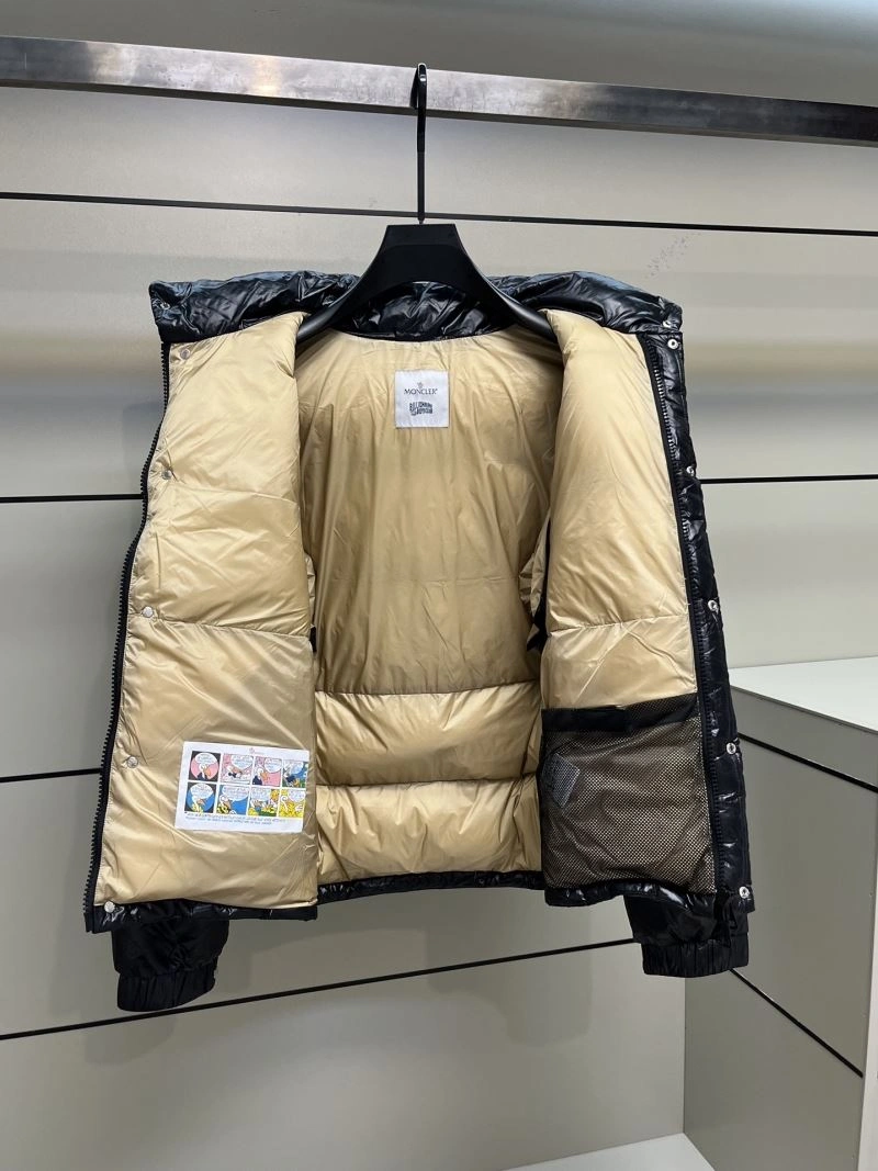 Moncler Down Jackets UrbanChic 144834