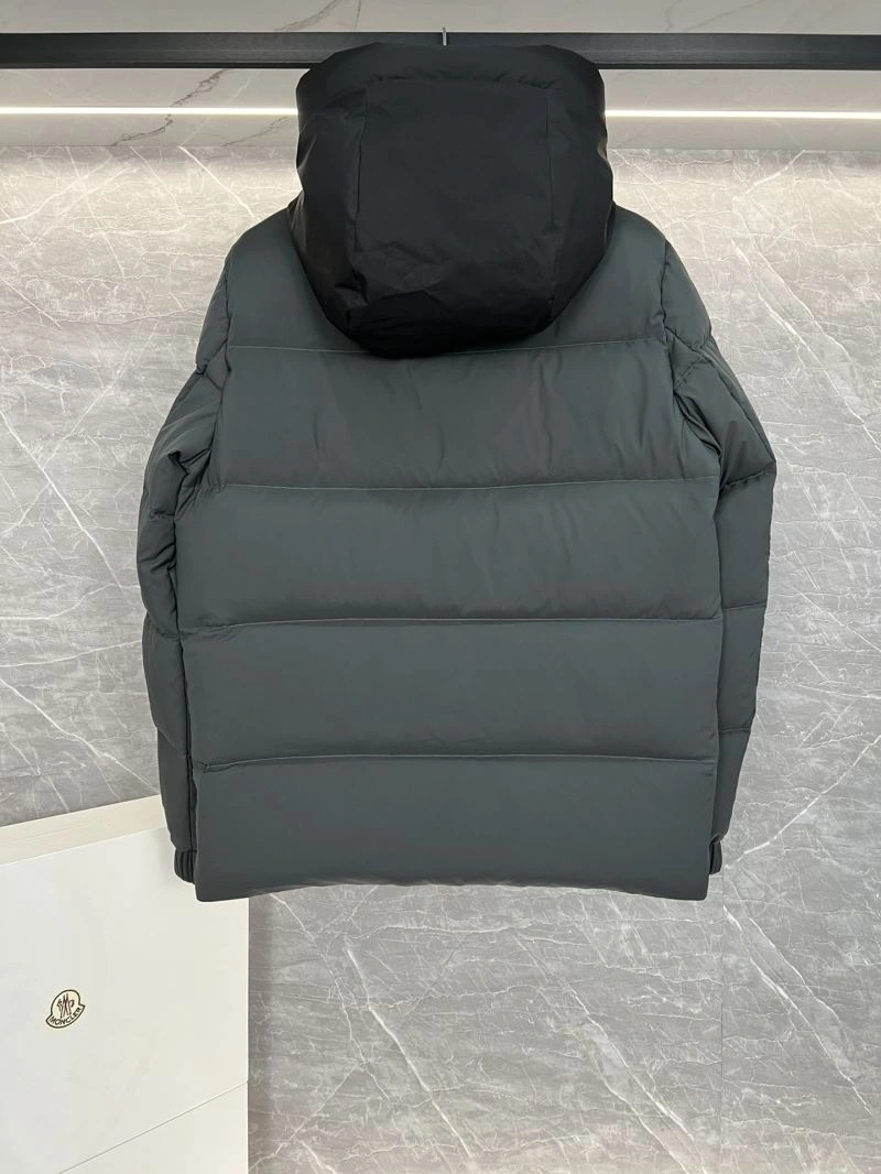 Moncler Down Jackets Resilient 144806