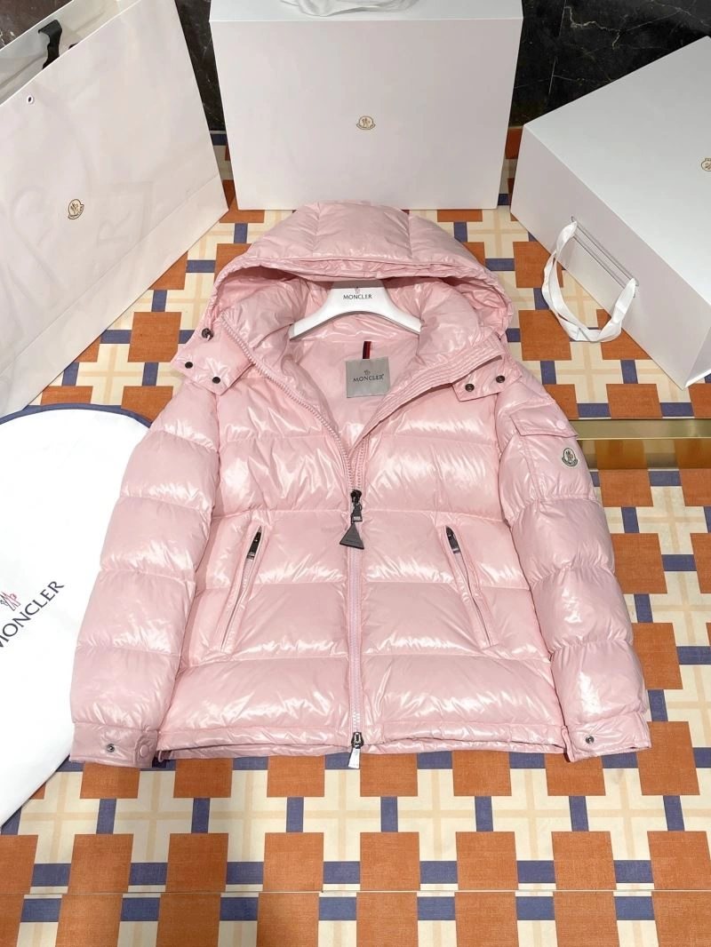 Moncler Down Jackets WaterResistant 144820