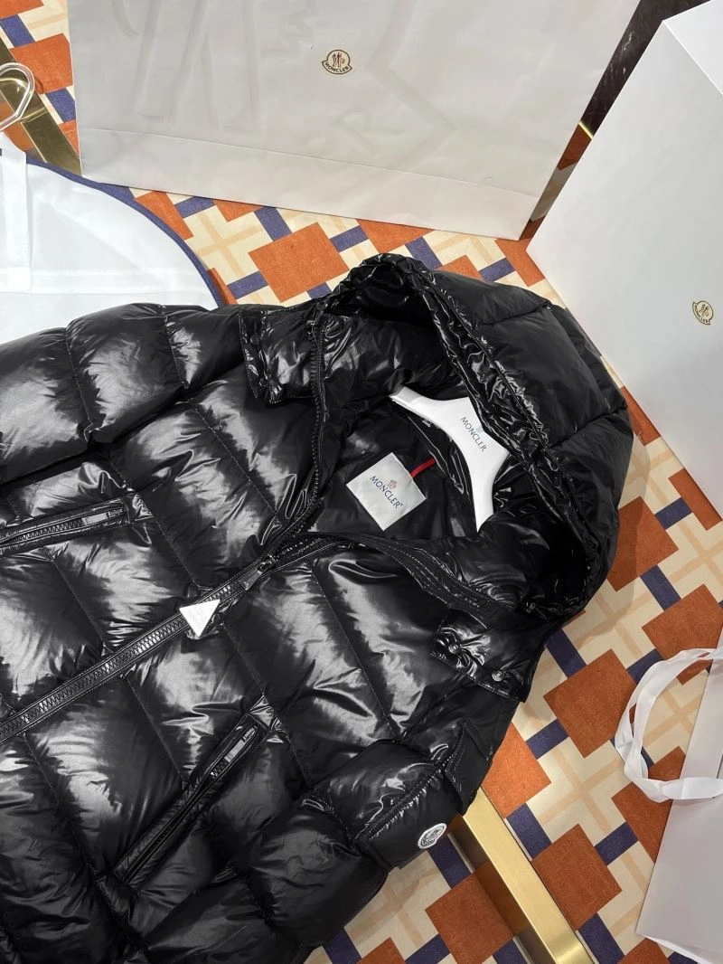 TechFriendly Moncler Down Jackets 144811