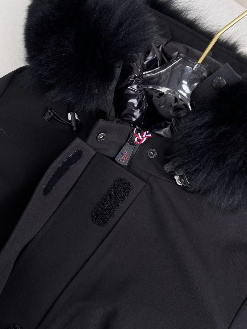 Bright Moncler Down Jackets 144830