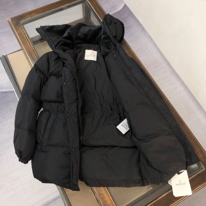 Moncler Down Jackets SmoothTexture 144802