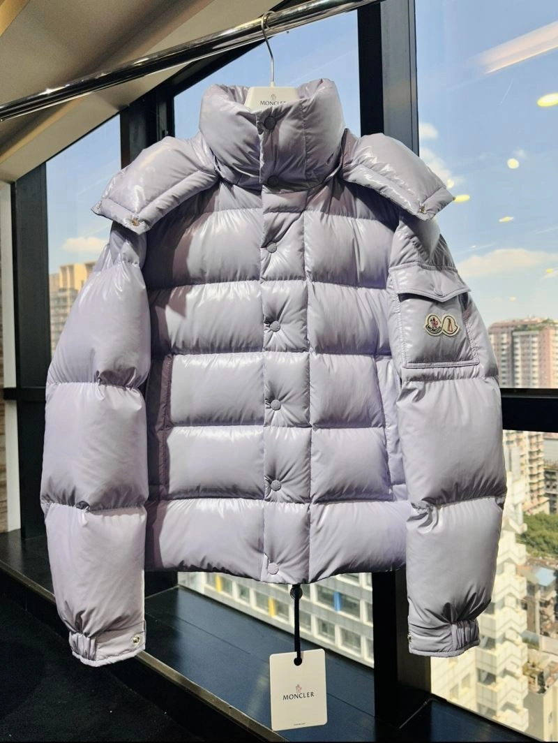 Seasonal Moncler Down Jackets 144798